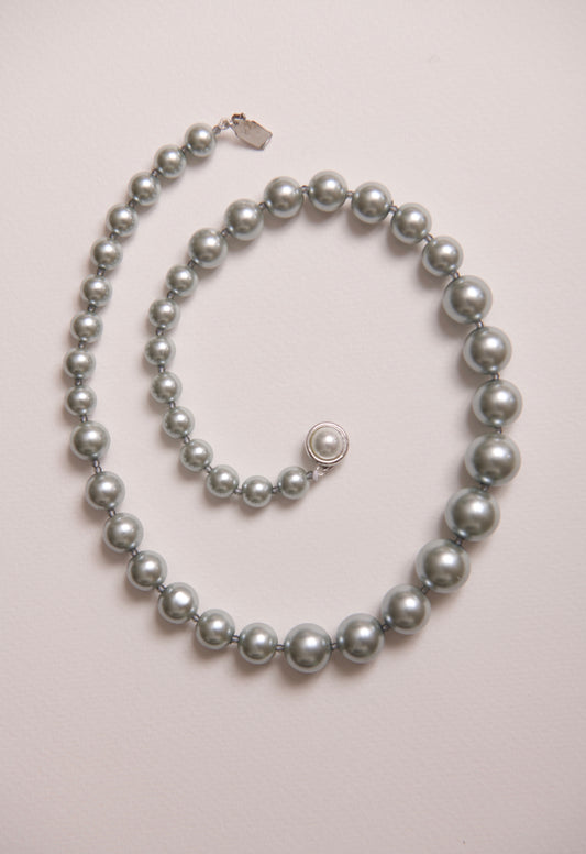 Silver Lining Graduated Pearls Necklace