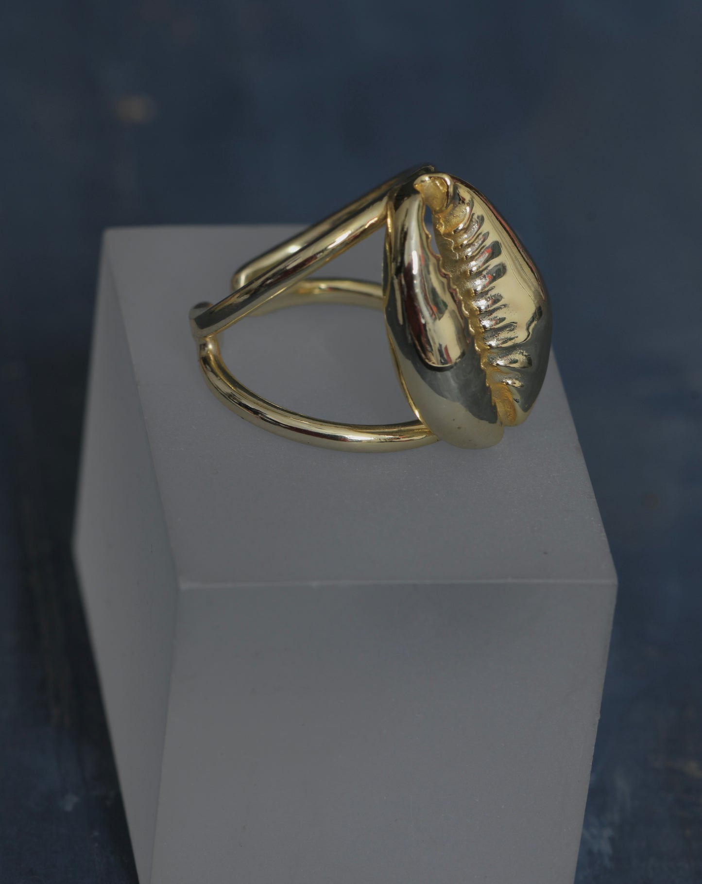 Mystic Ocean Ring