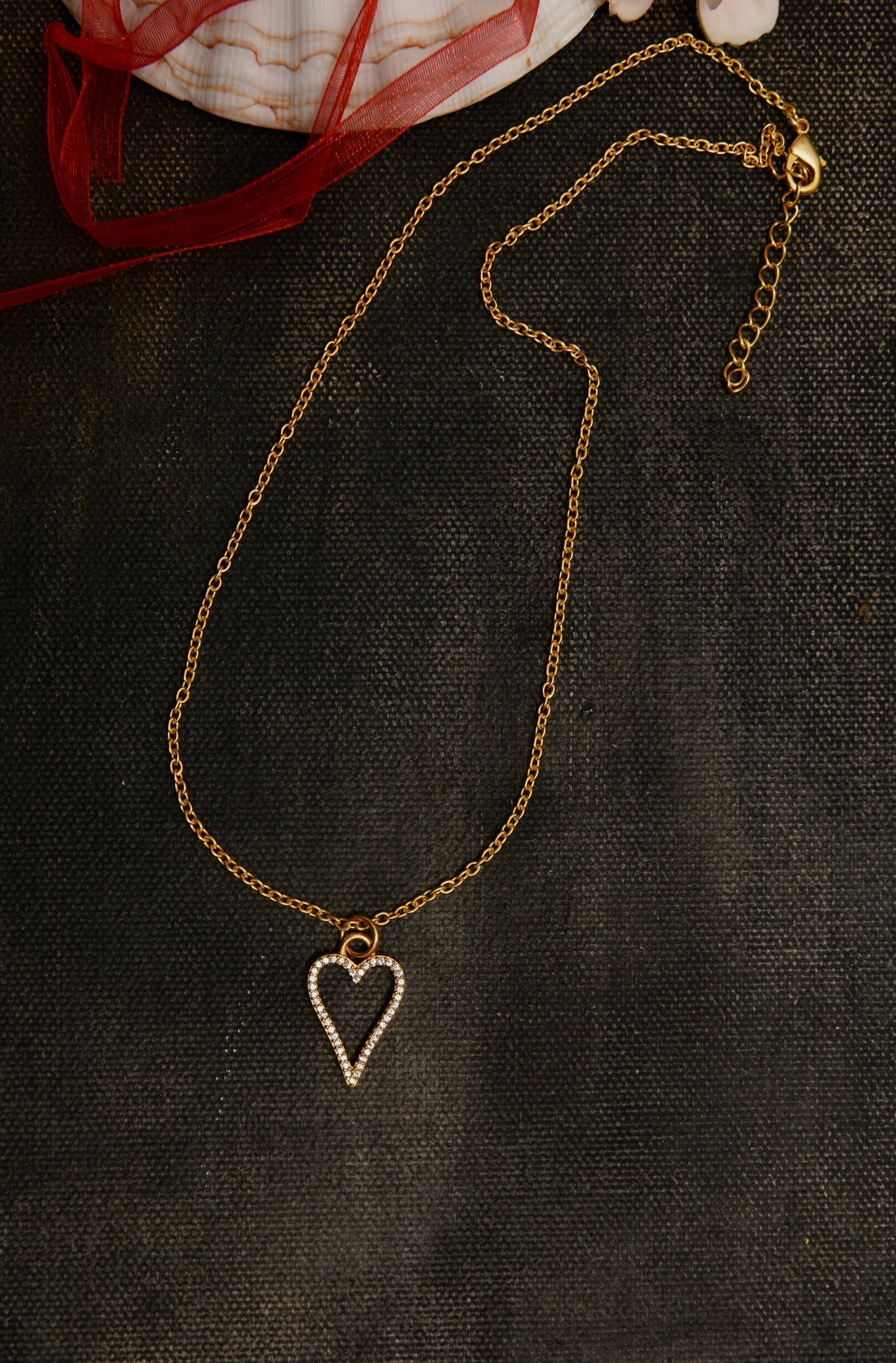 Heart Glow Necklace
