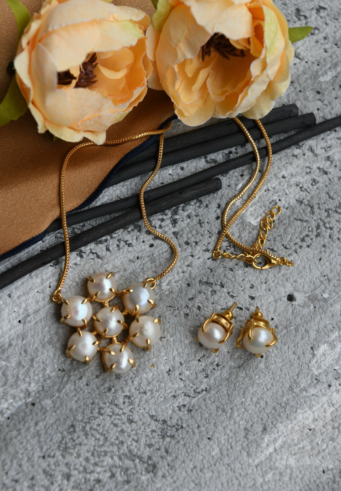 Pearl Blooms Set