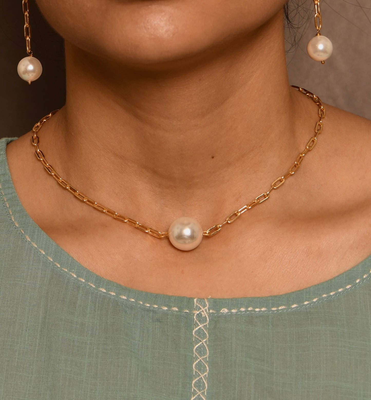 Morning Vibes Pearl Set