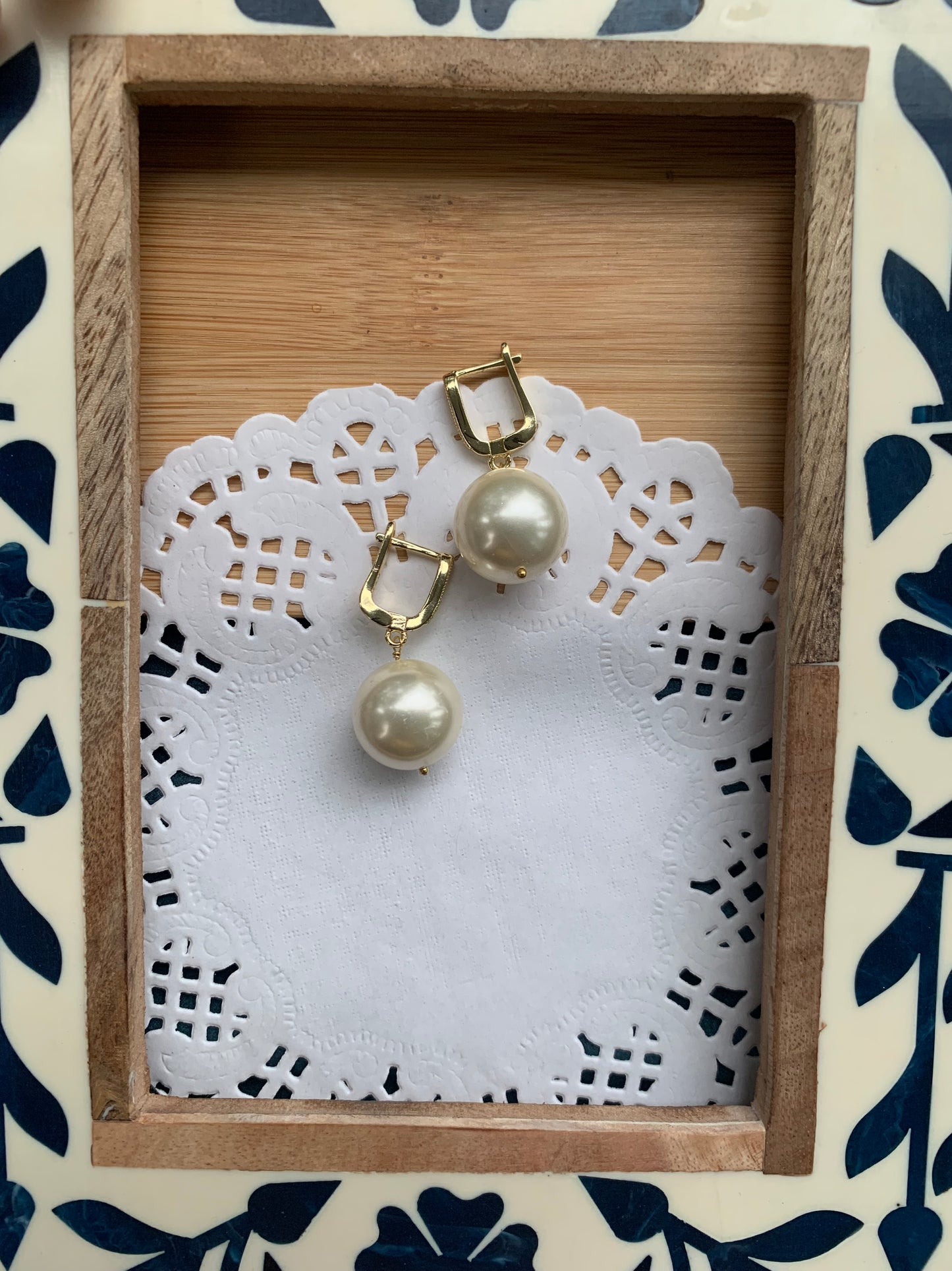 Golden Glow Pearl Earrings