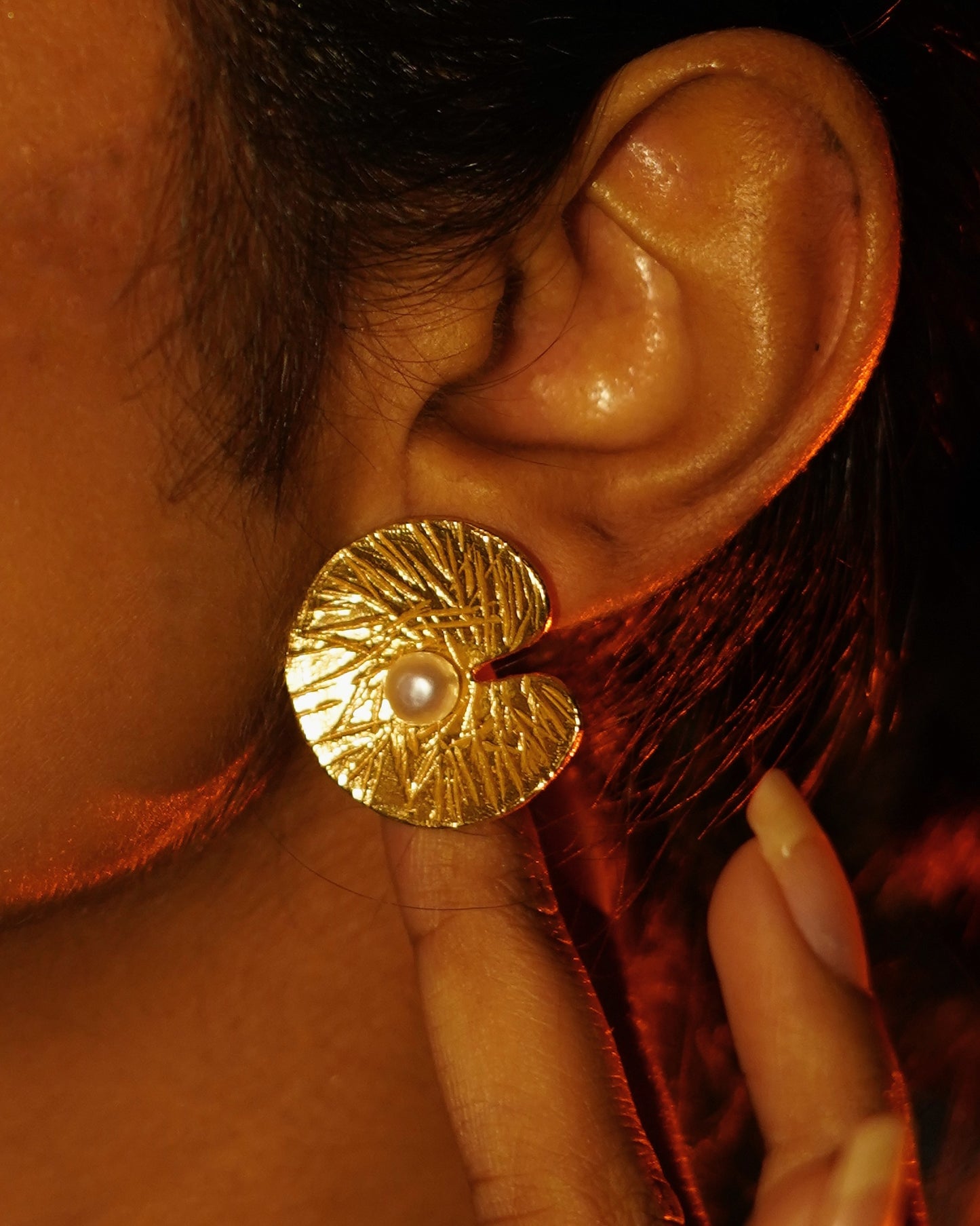 Inner Glow Earrings