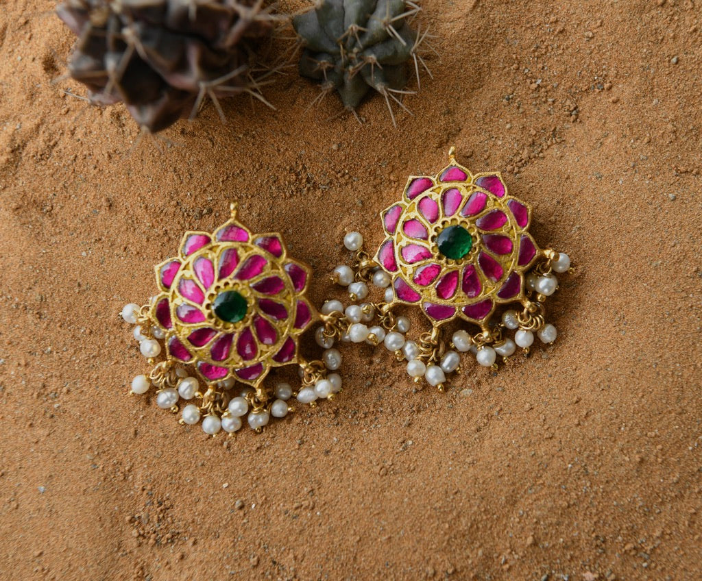Kundan Swirling Studs