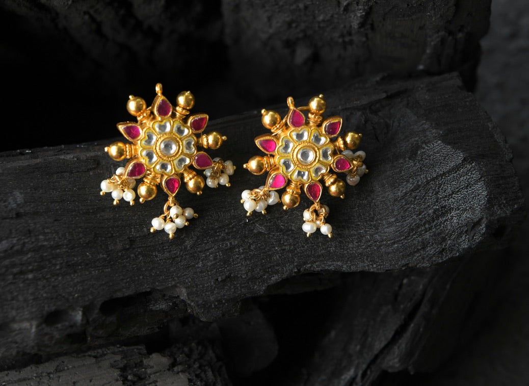Kundan Sunshine Earrings