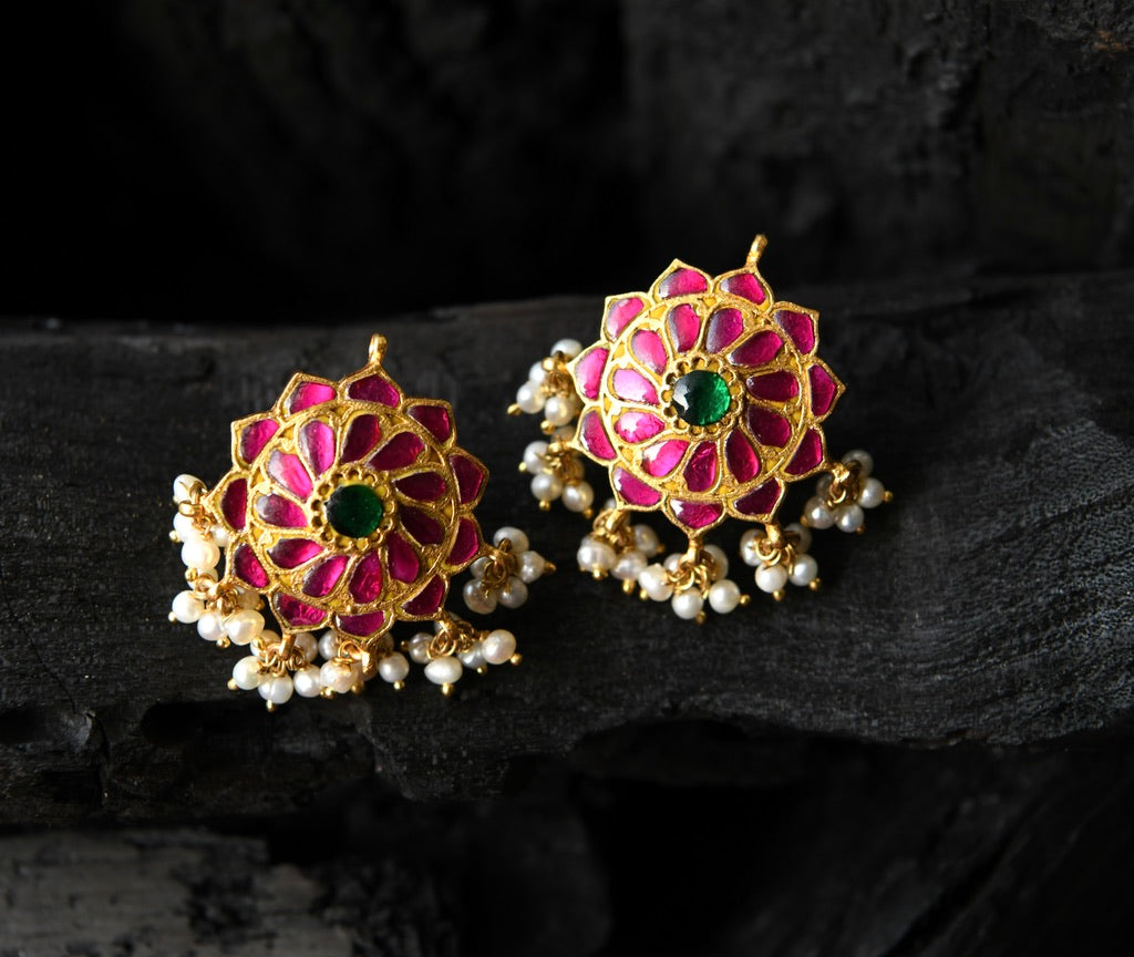Kundan Swirling Studs