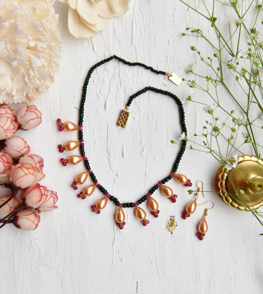 Sunlit Aventurine Red Onyx Beads And Pearls Set