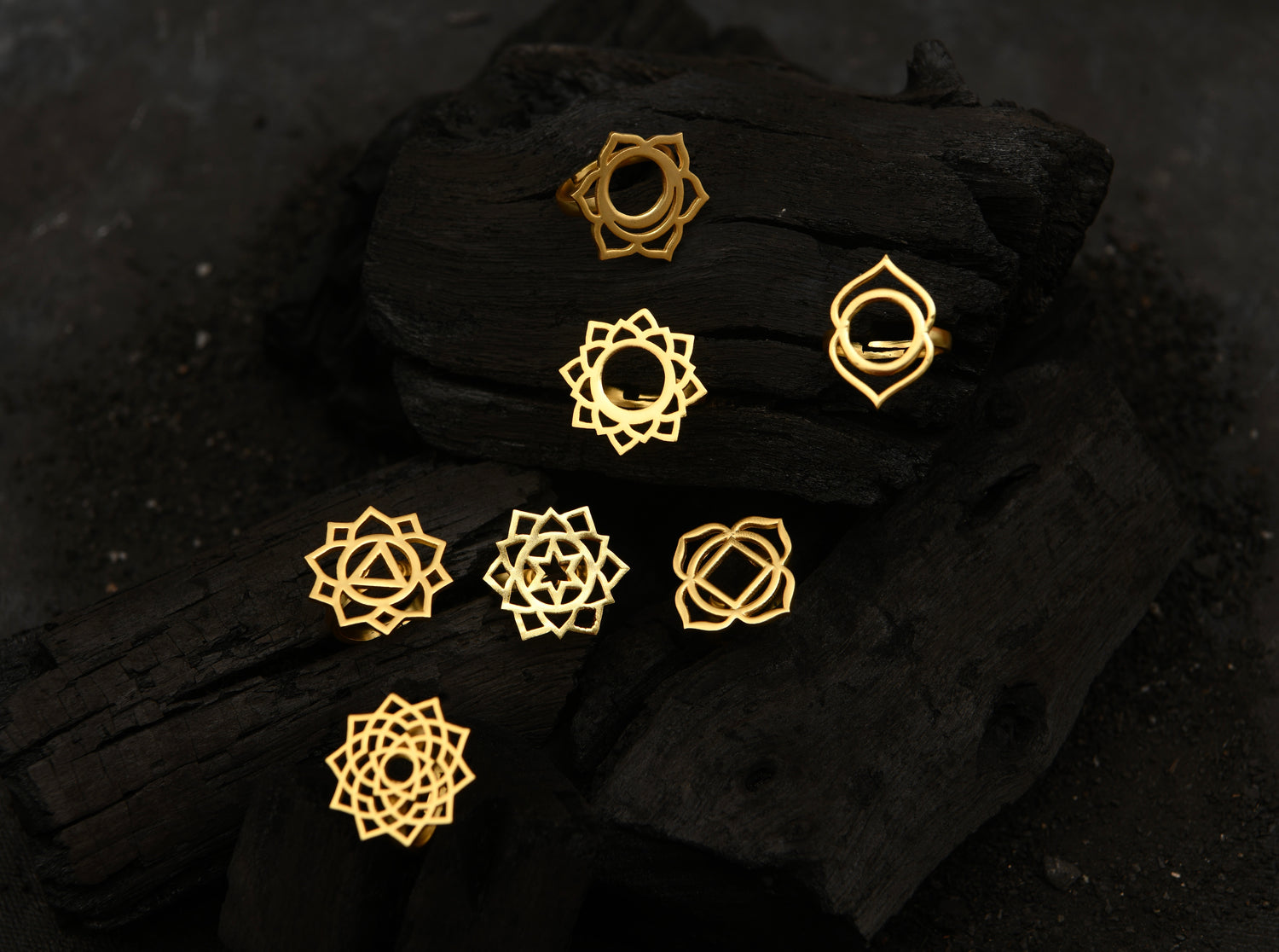 8 Must-Have New Jewellery Trends in 2023