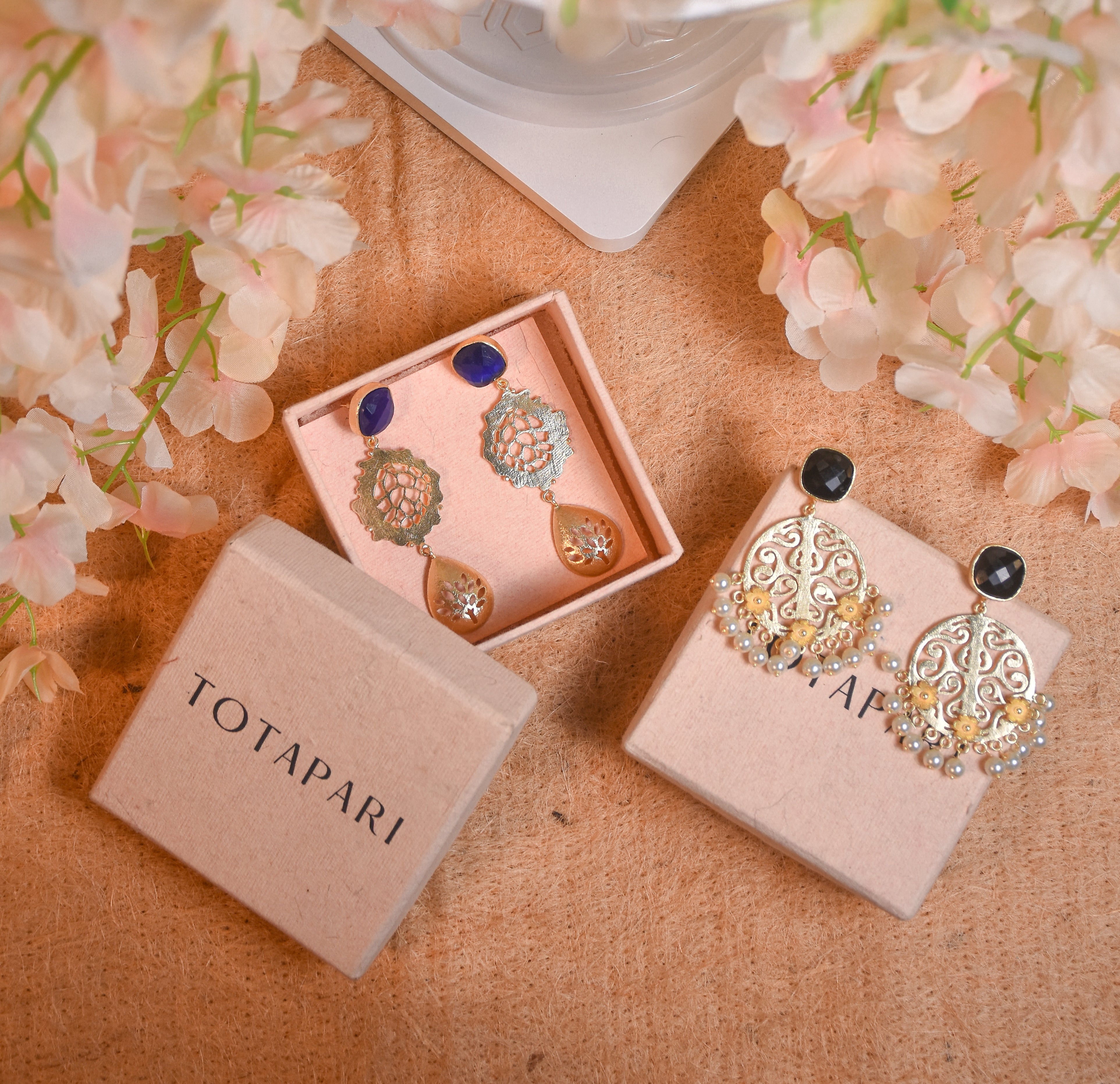 The Art of Gifting: Mastering Thoughtful and Meaningful Presents – Totapari