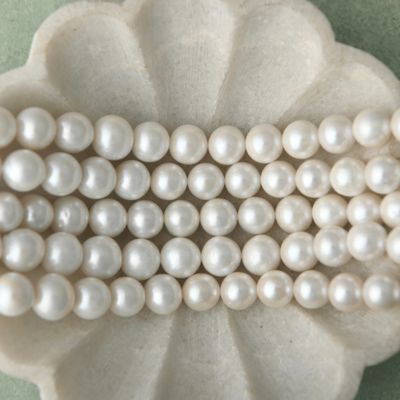 South Sea White Pearls at Totapari