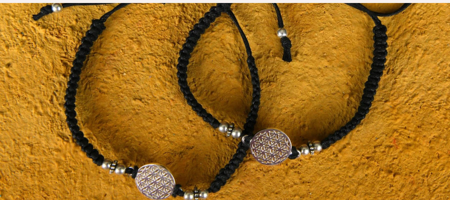 How to Wear Black Thread Anklets with Shoes & Sneakers