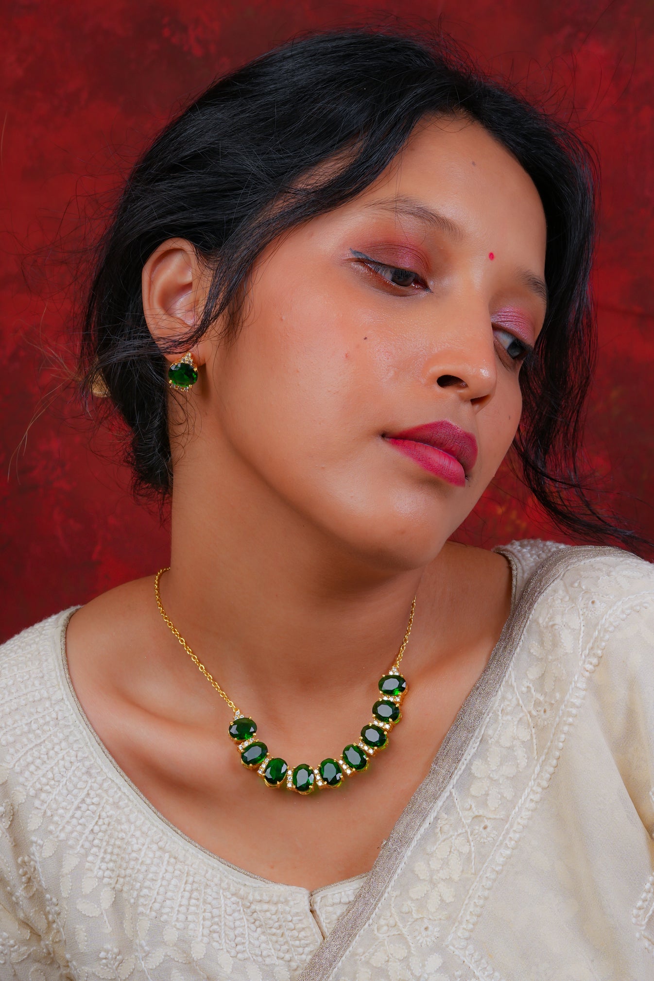 Emerald Enigma Set: Captivating Elegance By Totapari Jewellery