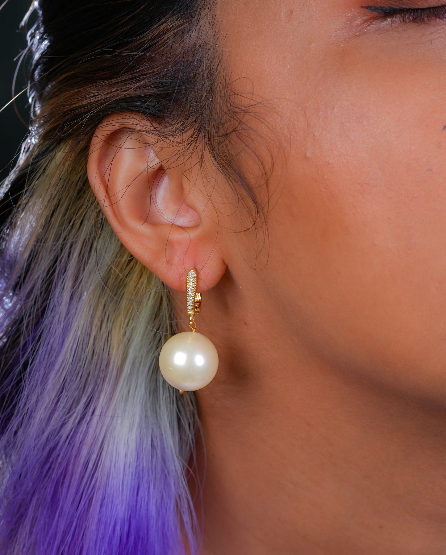 Golden Glow Pearl Earrings