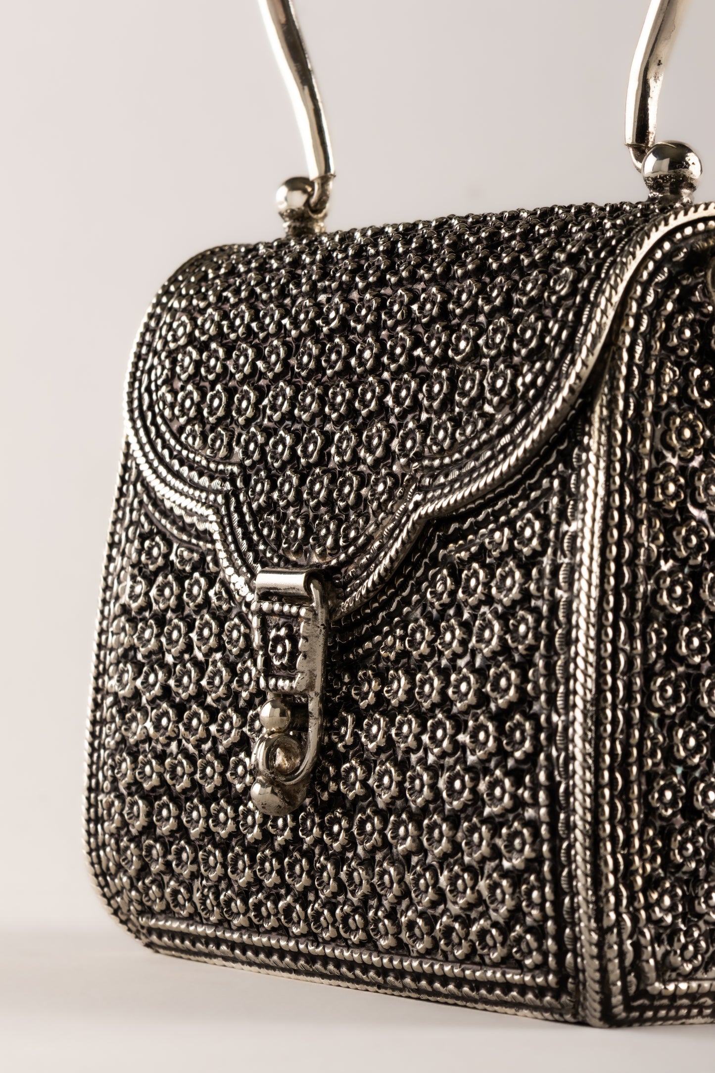 Silver Antique Clutch Bag