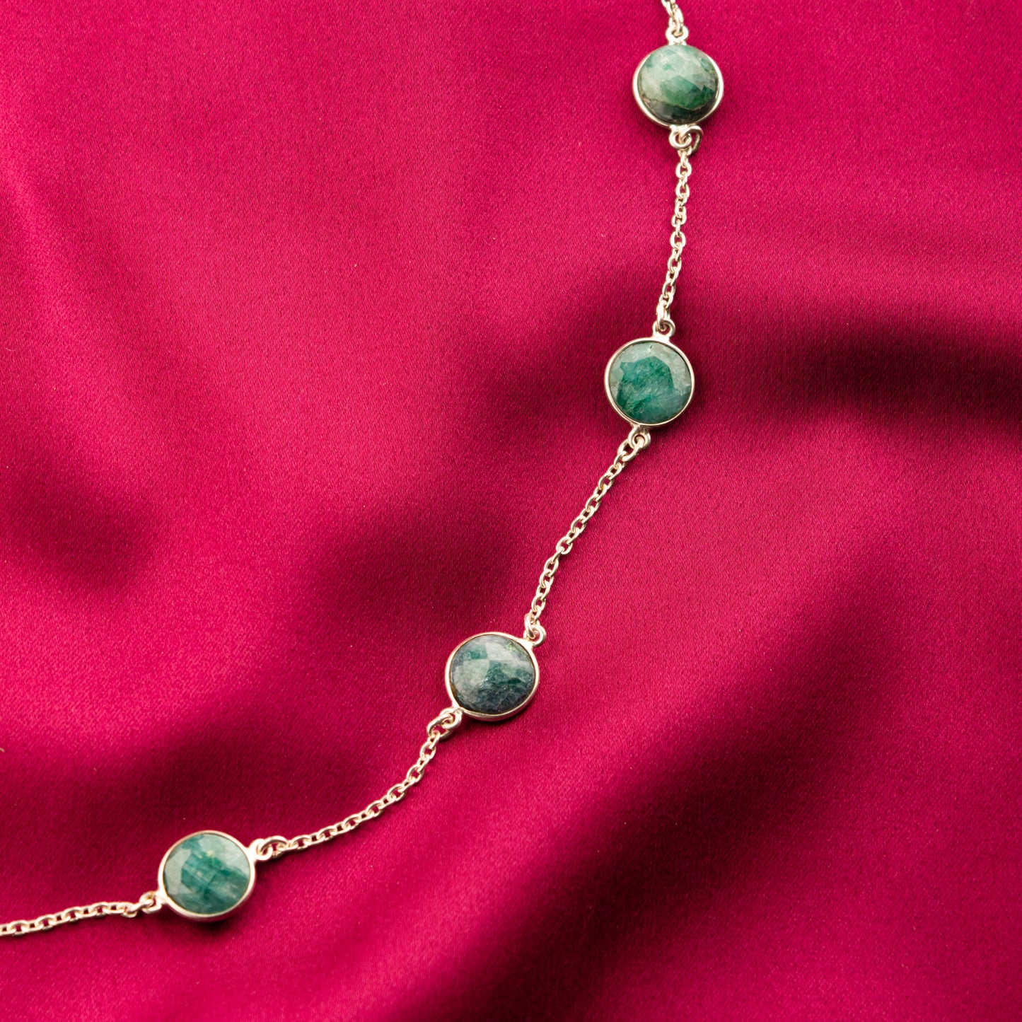 Dainty Emerald Set