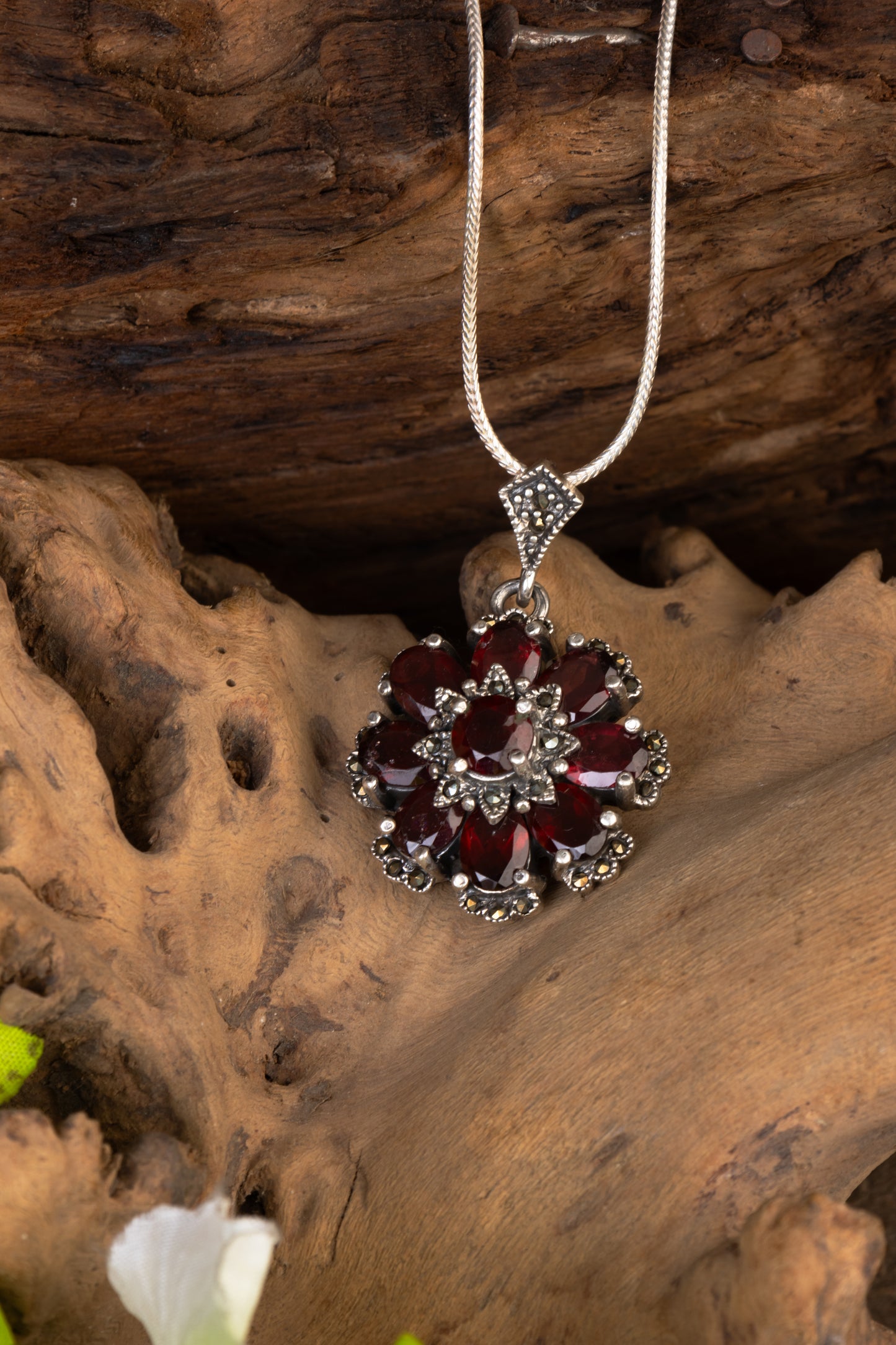 The Silver Garnet Flower Pendant