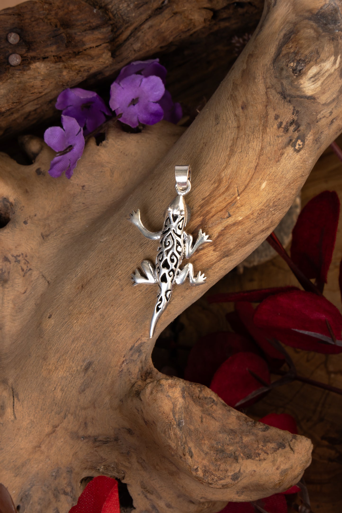 Lounge Lizard Silver Pendant