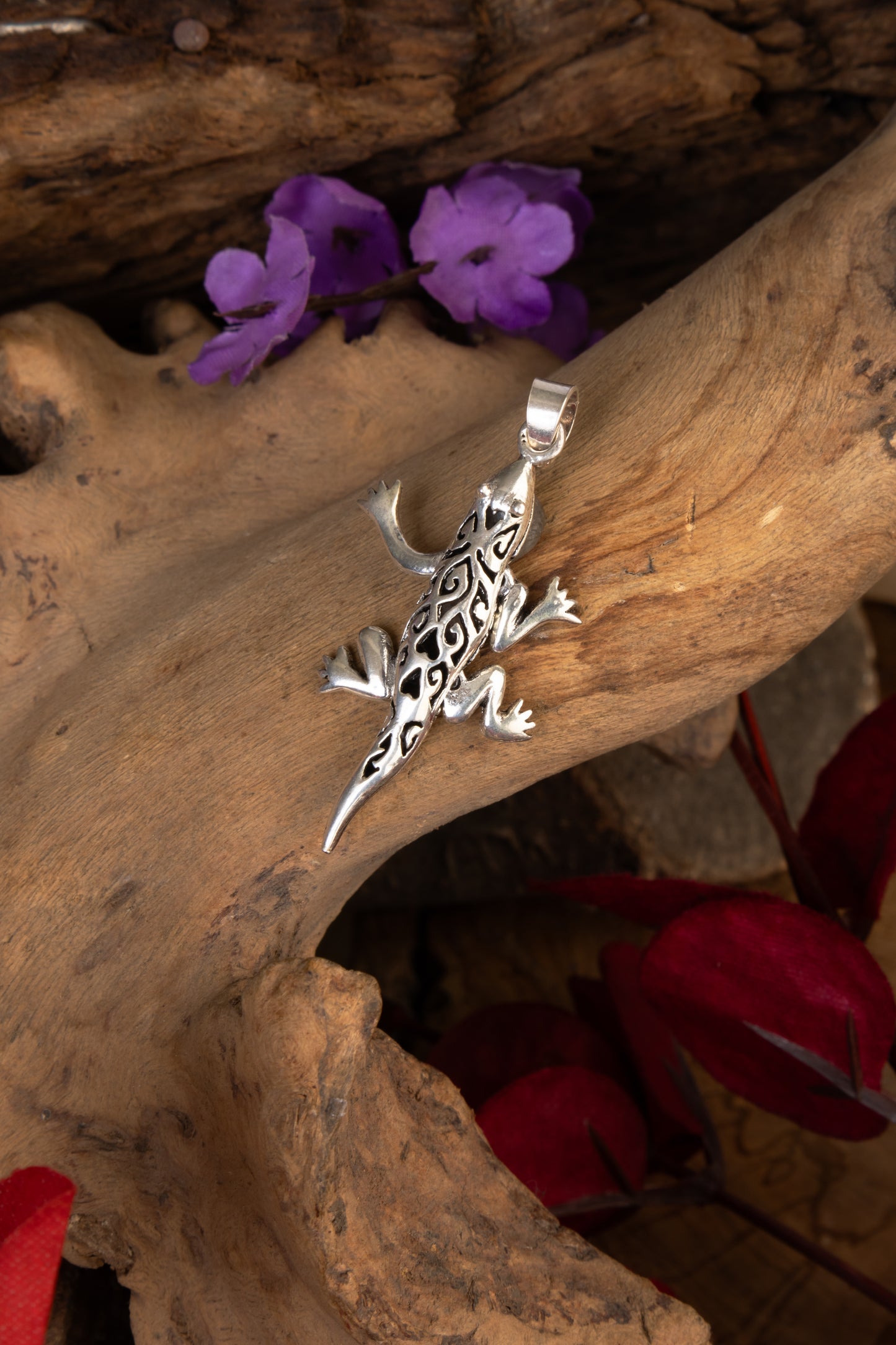 Lounge Lizard Silver Pendant