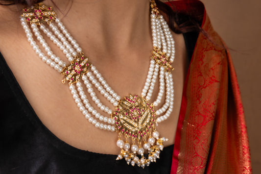 Nadira Purani Dilli Necklace Set