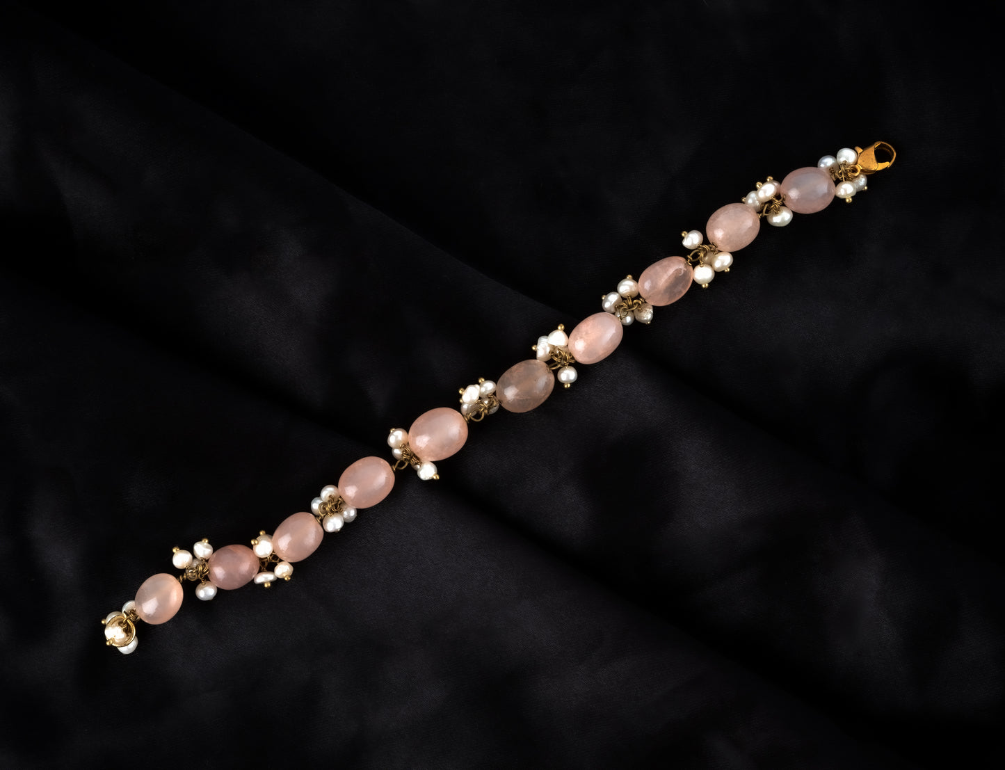 Pink Agates And Pearls Necklace