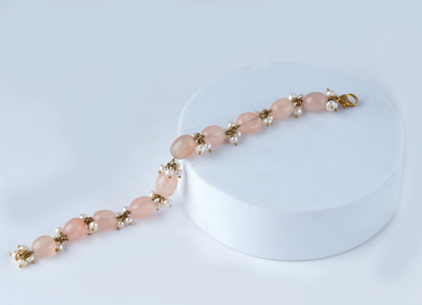 Pink Agates And Pearls Necklace