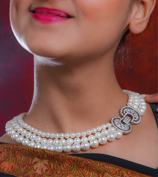 Layered Pearl Brooch Choker