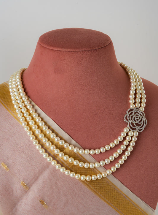 Wild Rose Pearl Necklace
