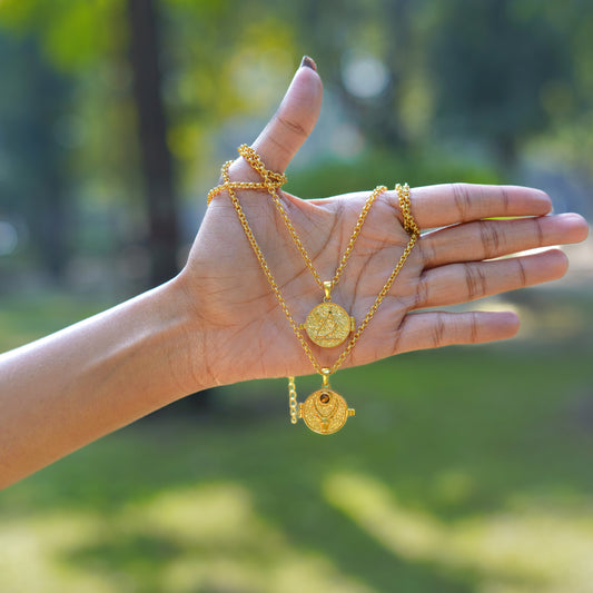 Golden Capricorn Nakshtra Photo Locket