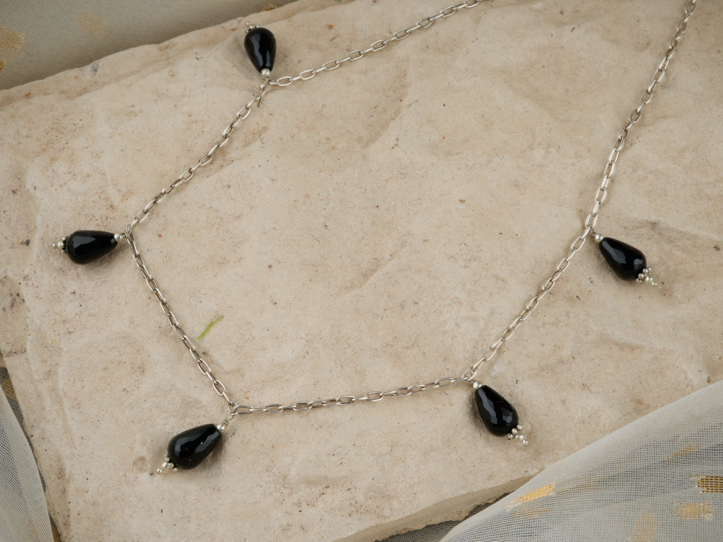 Black Onyx Drops Minimal Necklace Set