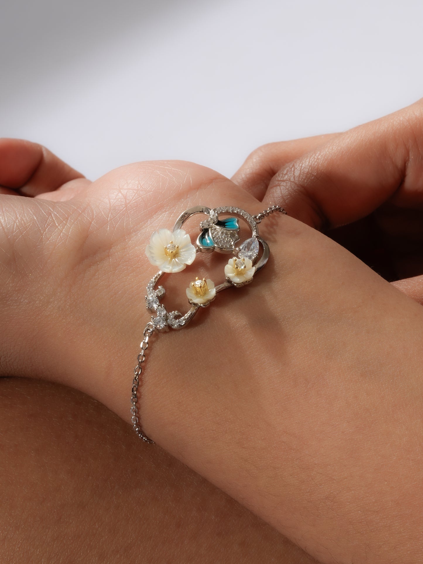 Prettiest Floral Silver Bracelet For Girls