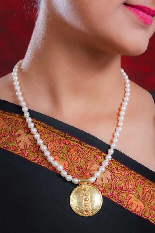 Bindu Silver Pearl Necklace