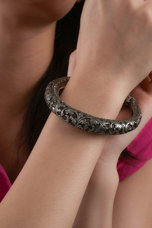 Chitai Open Ended Bangle