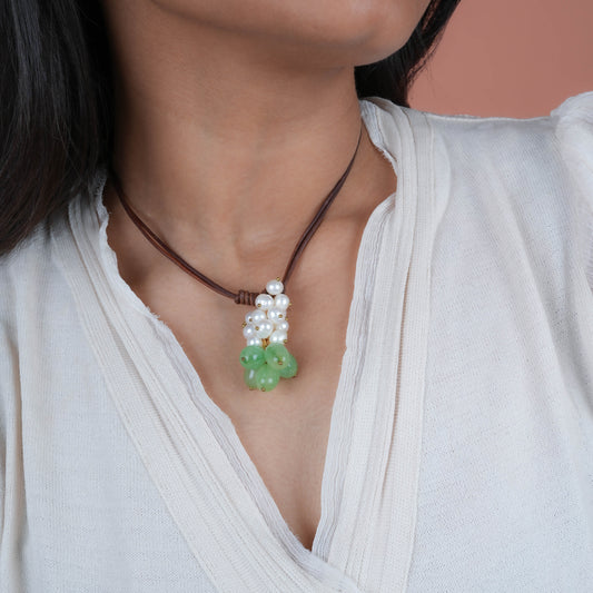 Grape Green Jade And Pearl Bunch Leather Necklace