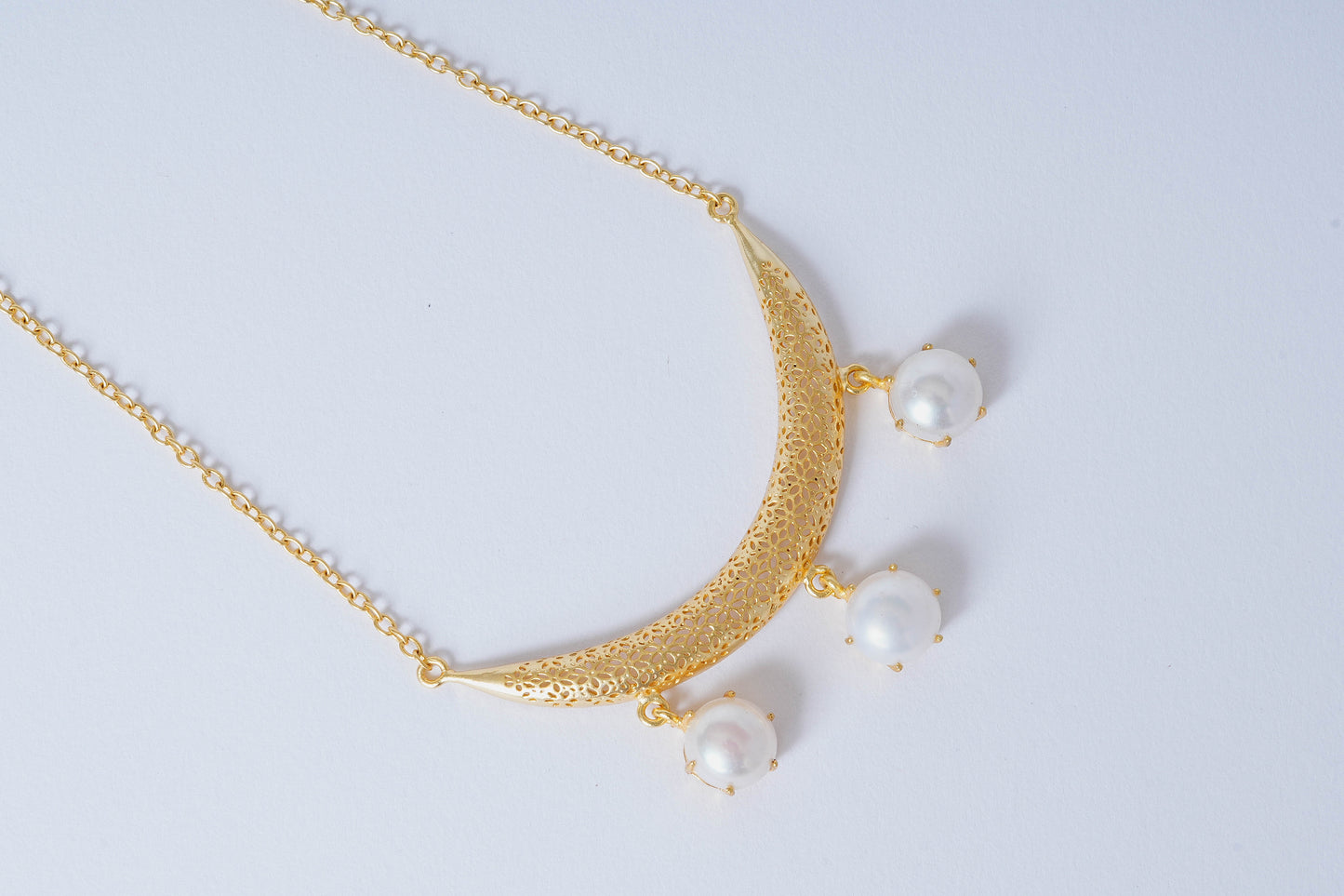 Petite Pearl Set with Pearl Drops