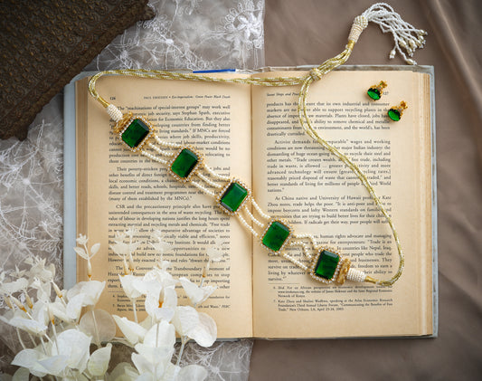 Emerald Pearl Choker Set