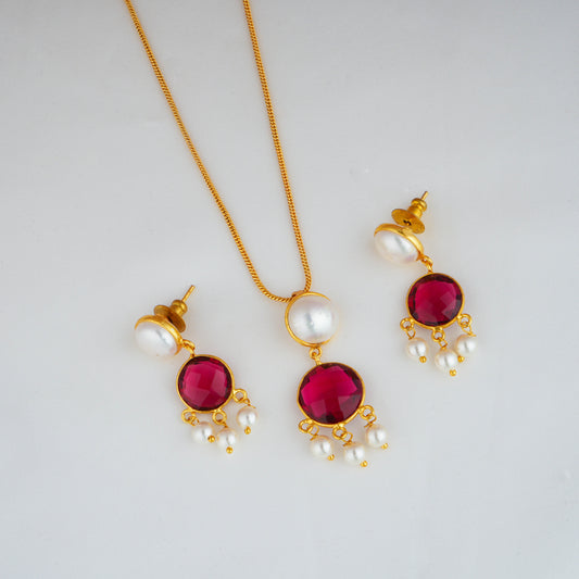 Blushing Bloom Pearl And Ruby Pink Necklace Set