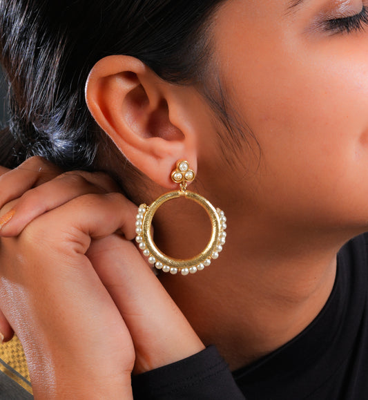 Diva Pearl Hoops