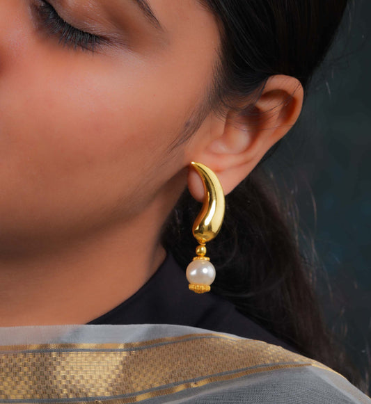 Golden Raindrop Earrings