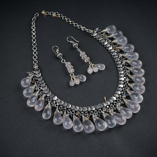 Roseate Rose Quartz Drops Neklace Set