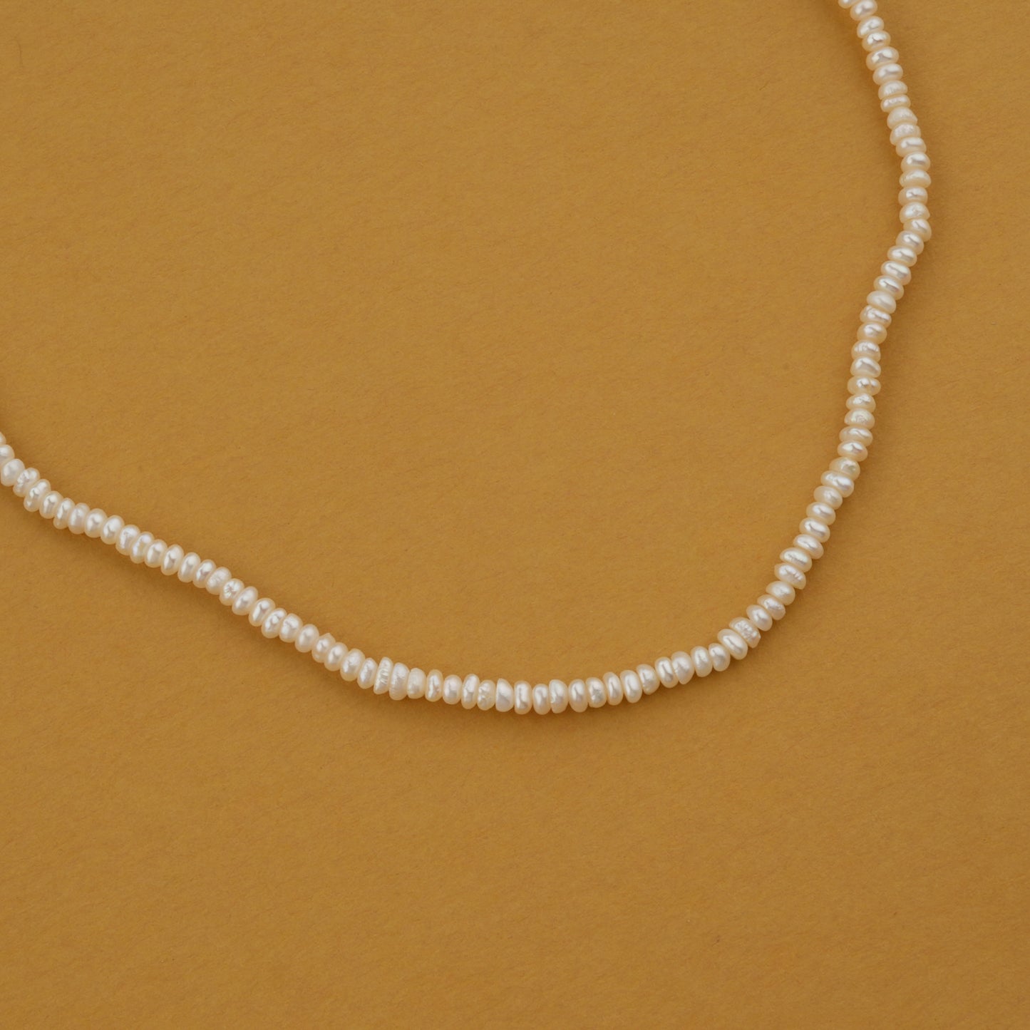 Freshwater Pearls Necklcae( 2.5-3mm )