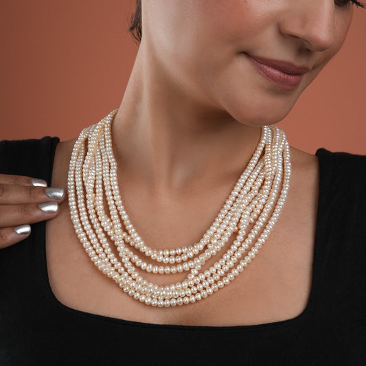 Multi-layered Pearls Necklace