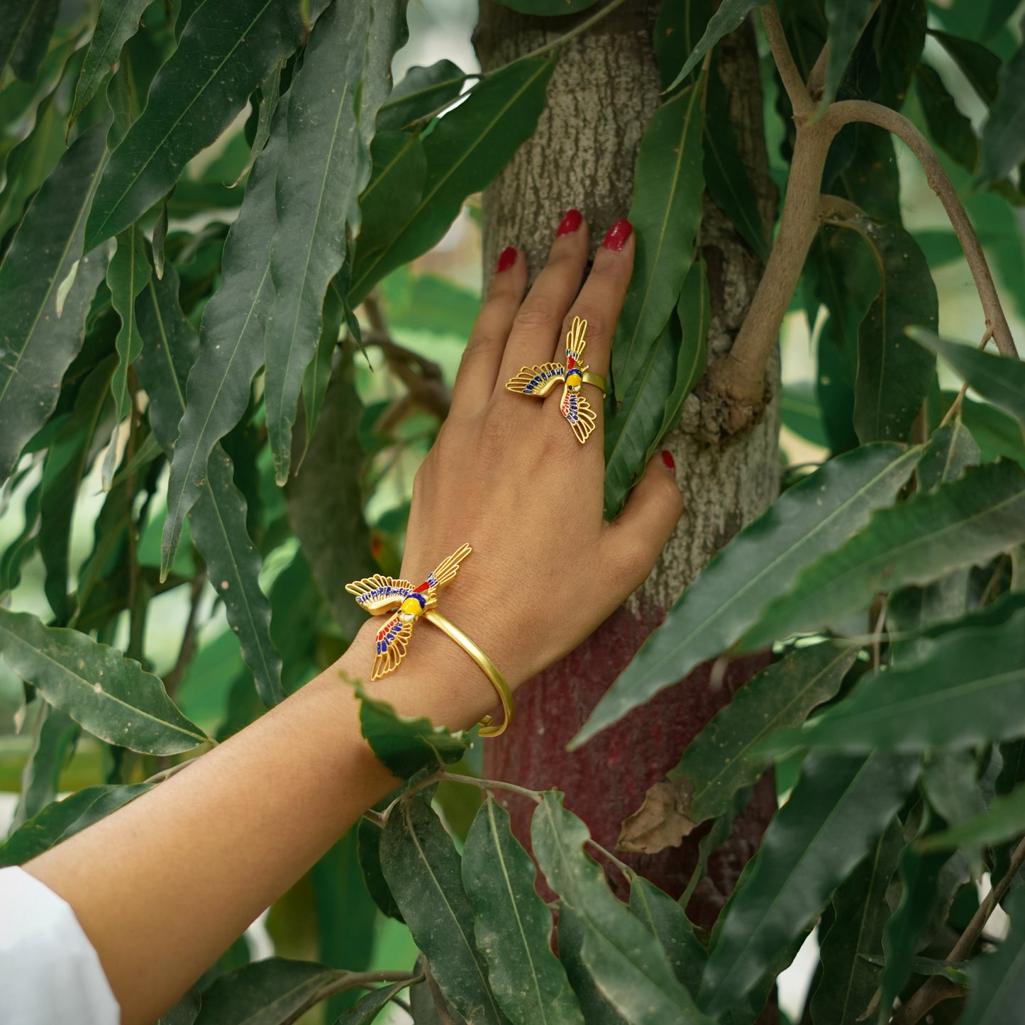 Corbett Plum Head Parrot Ring