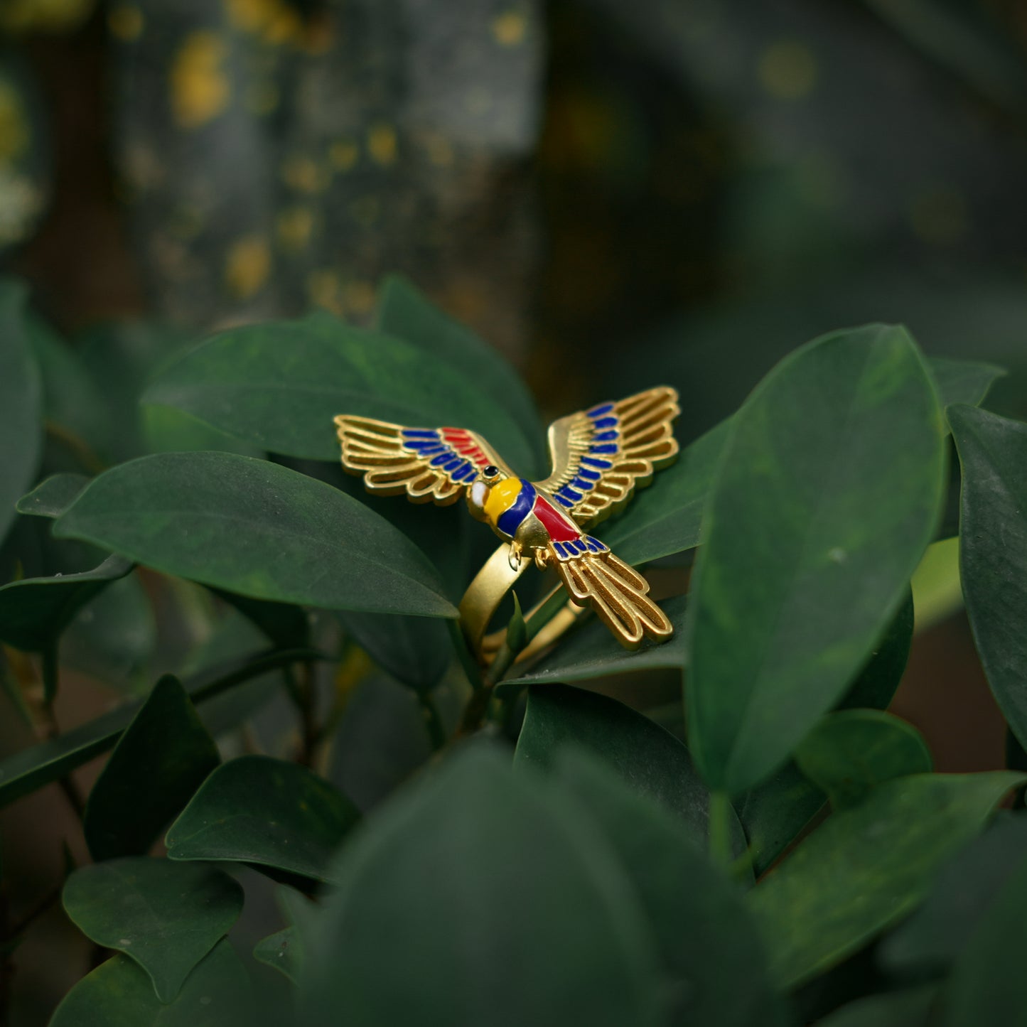 Corbett Plum Head Parrot Ring