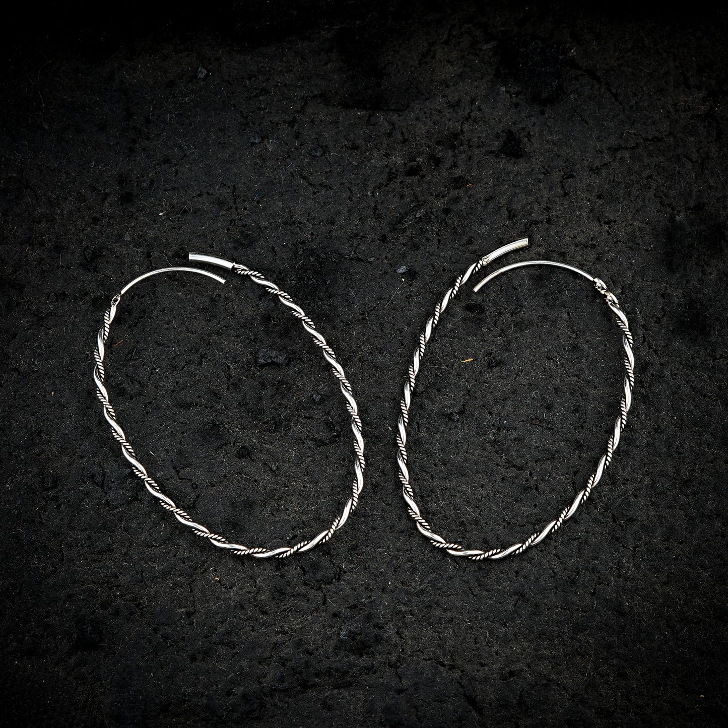 Twisted Oval Hoops