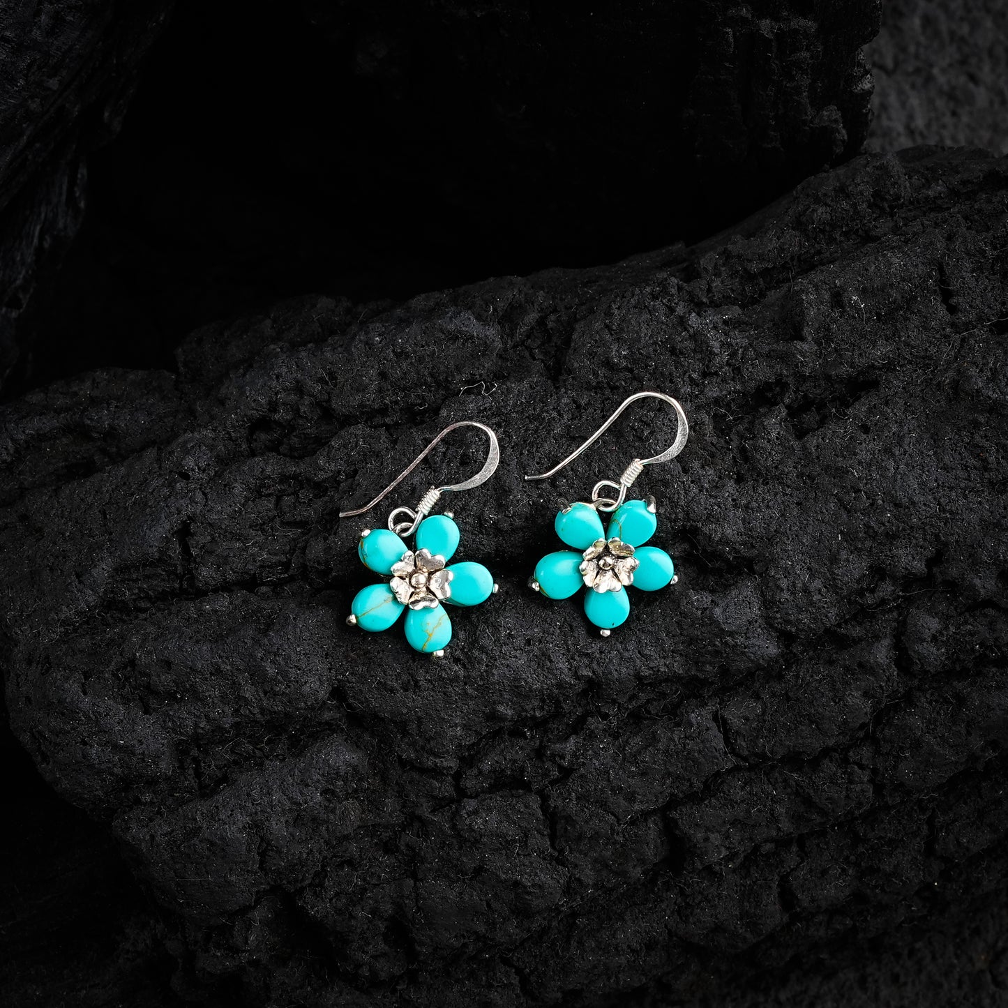 Cute Turquoise Flower Earrings