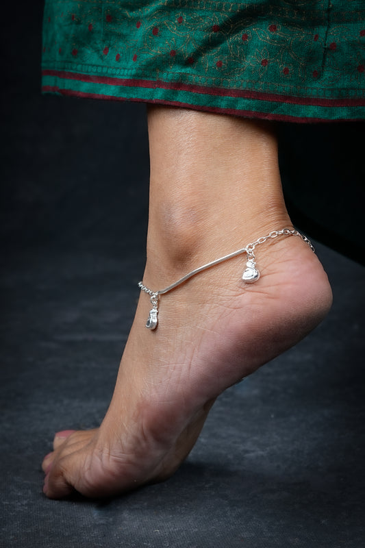 Duckling Dazzle Silver Anklets