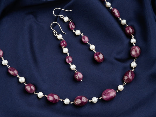 Ruby And Pearl Necklace Set