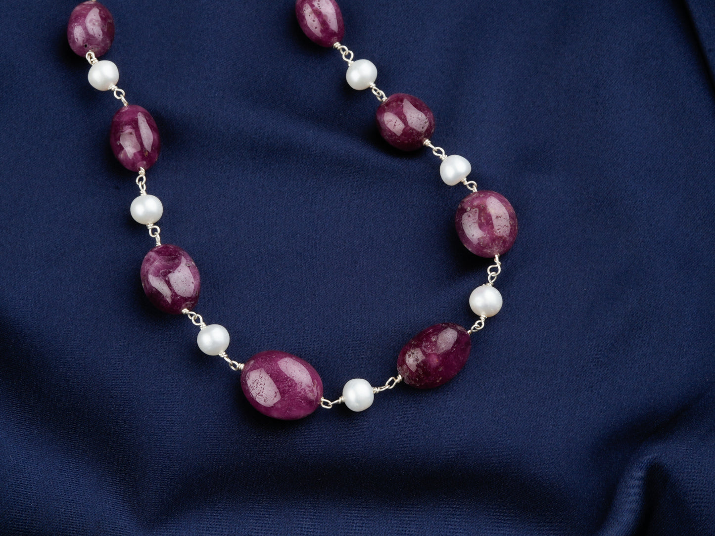 Ruby And Pearl Necklace Set