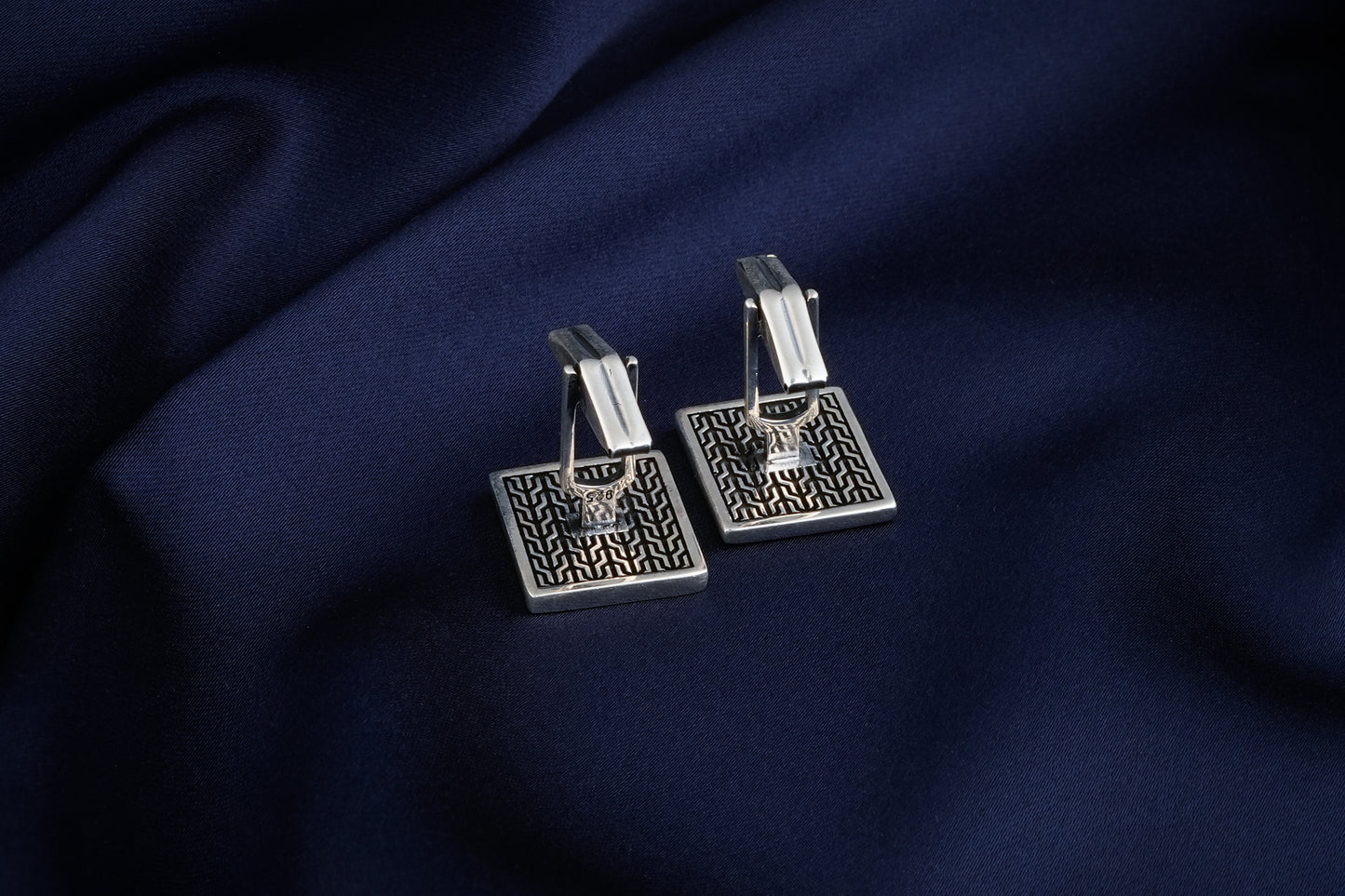 "Ace Of Spade" Men Silver Cuff Links