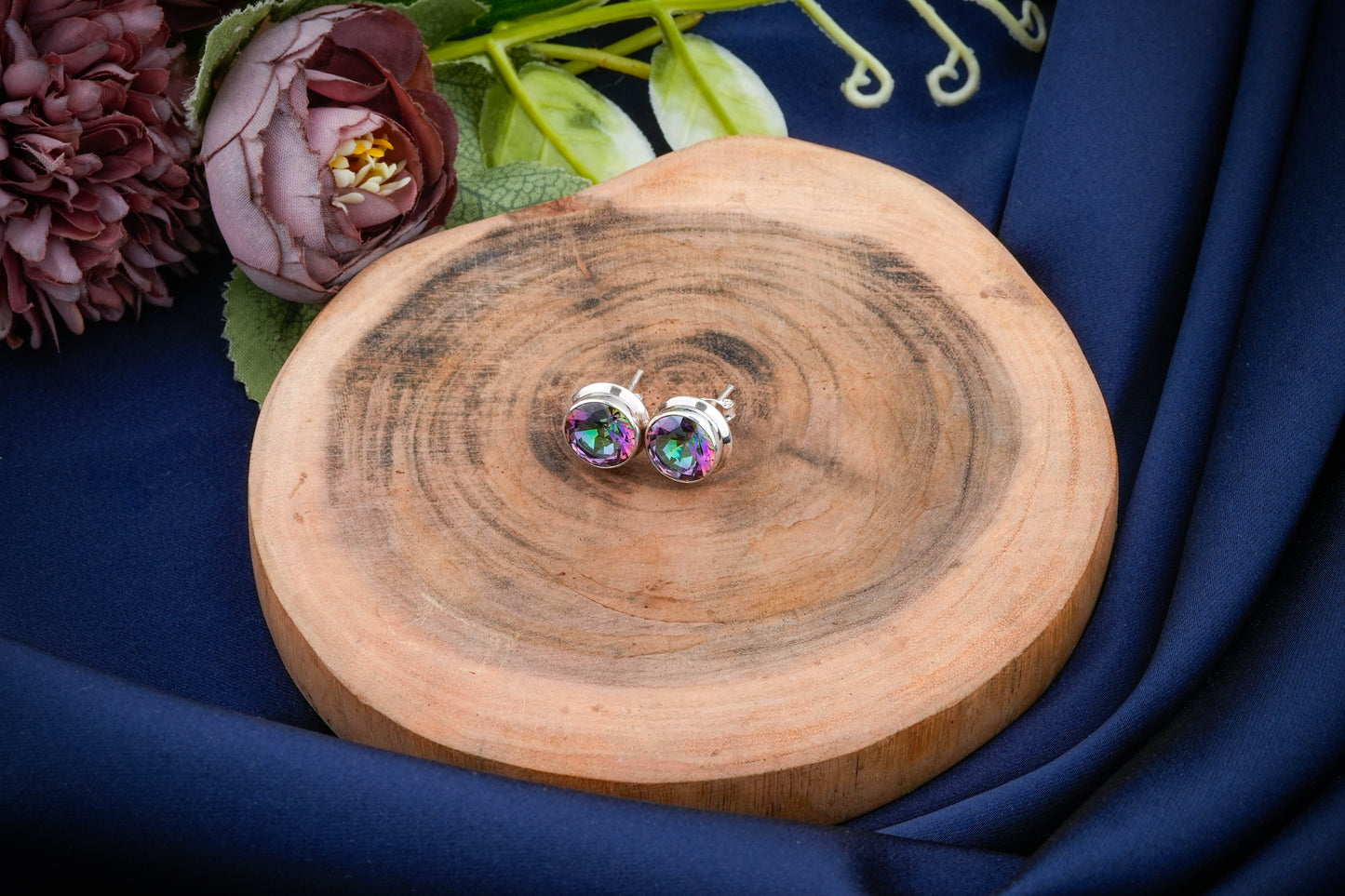 Minimal Mystic Topaz Necklace Set In Silver